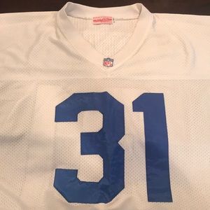 Roy Williams Used white cloth jersey. Size 56